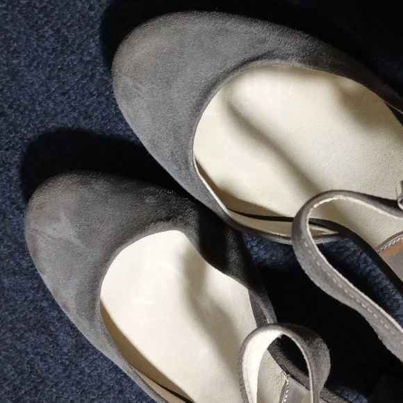 Michael Kors heels - Picture 10 of 11